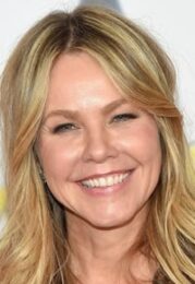 Andrea Roth