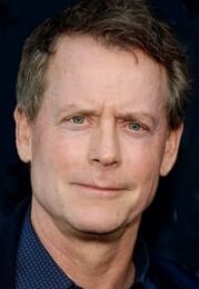 Greg Kinnear