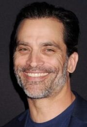 Johnathon Schaech