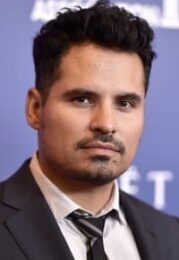 Michael Peña