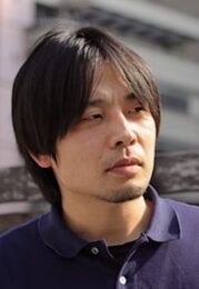 大庭功睦